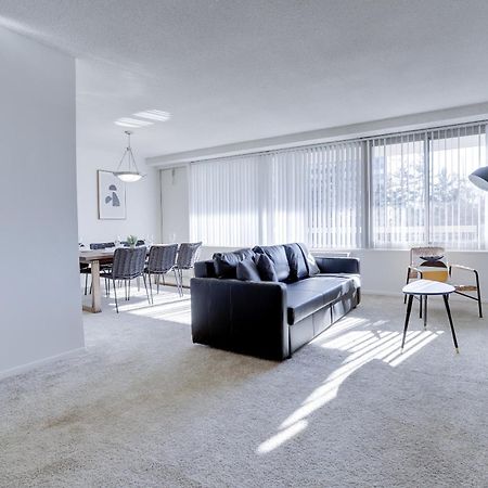Spacious 2 Bedrooms Apt @Crystal City With Gym Arlington Exterior photo