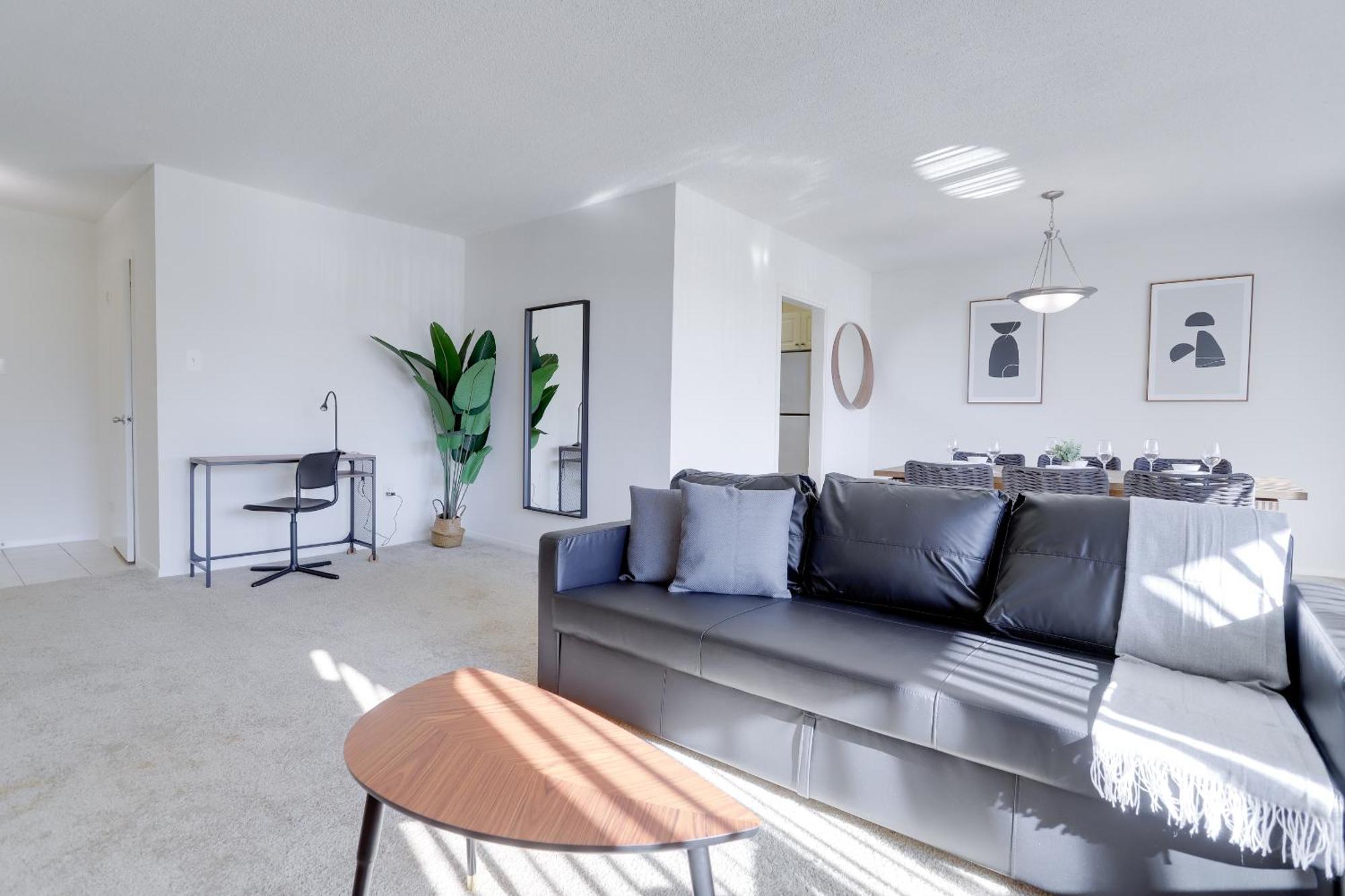 Spacious 2 Bedrooms Apt @Crystal City With Gym Arlington Exterior photo